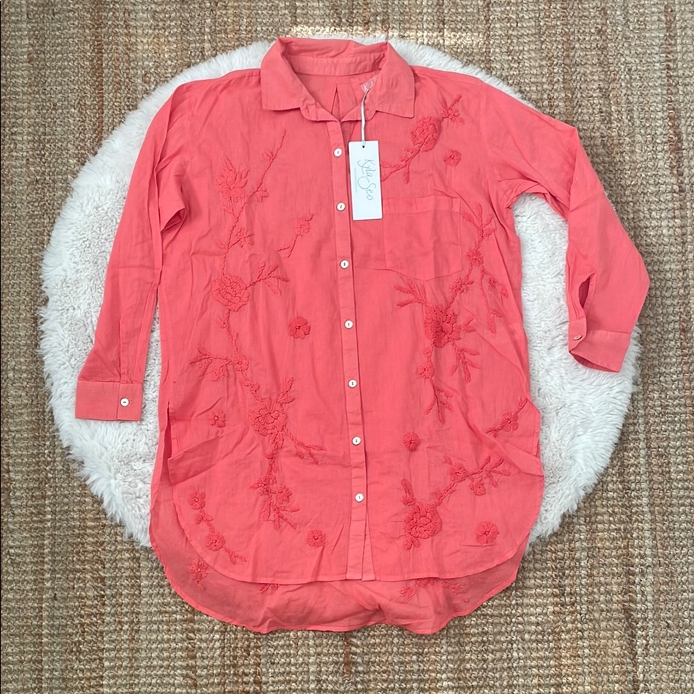 Kyla Seo  embroidered Tunic shirt / Beach cover up